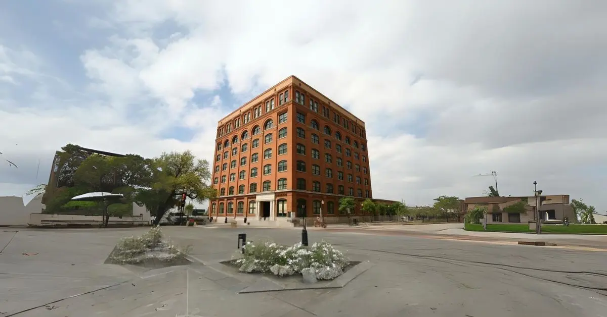 The Sixth Floor Museum at Dealey Plaza