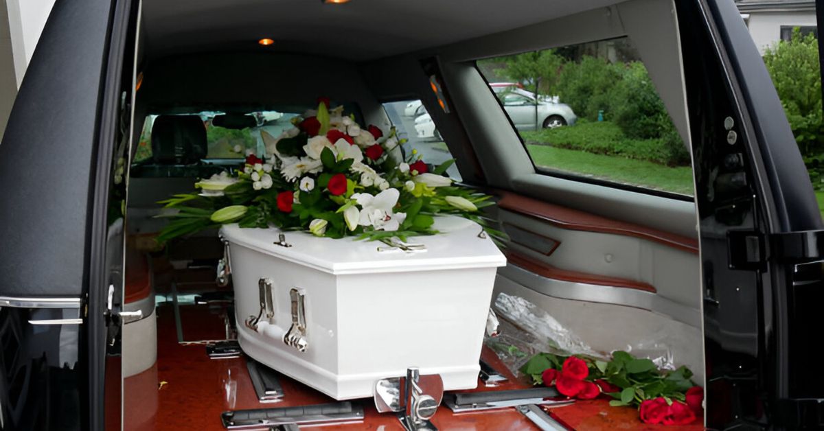 What to Know About Funeral Limo Service Costs and Options in Dallas What to Know About Funeral Limo Service Costs and Options in Dallas