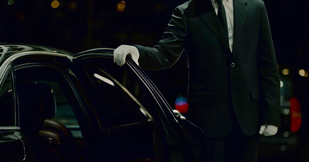 Key Factors to Decide How Much to Tip a Limo Driver